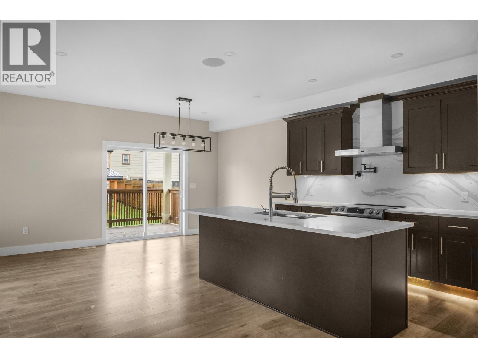 7 Robinson Street, Kitimat, British Columbia  V8C 2S2 - Photo 6 - R3053072