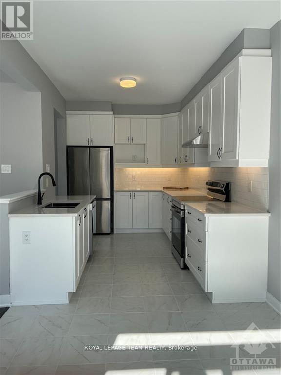 2119 Winsome Terrace, Ottawa, Ontario  K4A 5M9 - Photo 13 - X12435797