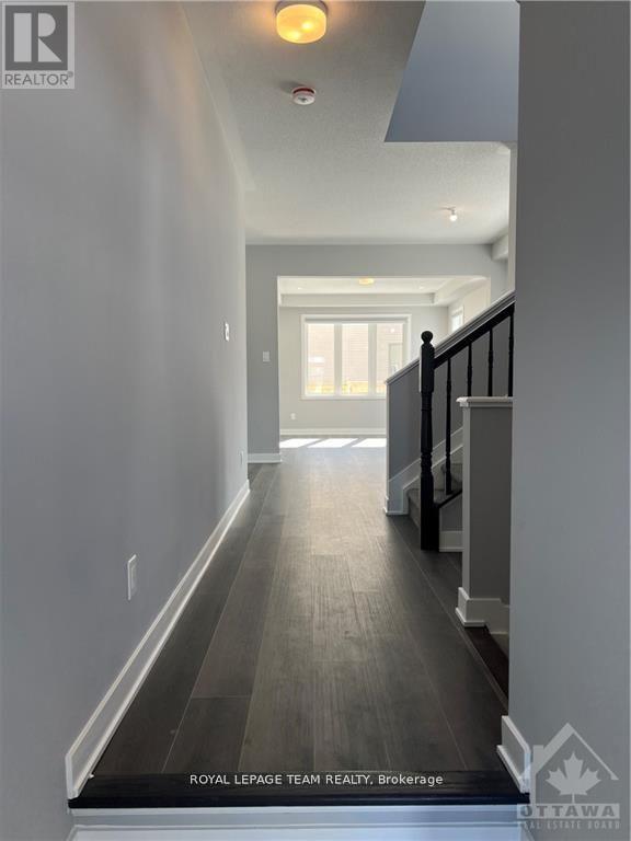2119 Winsome Terrace, Ottawa, Ontario  K4A 5M9 - Photo 2 - X12435797