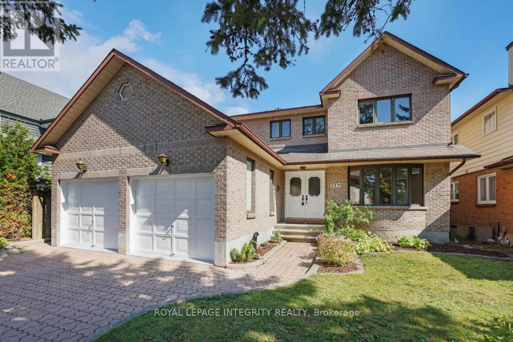 2291 Courtice Avenue E, Ottawa, Ontario  K1H 7G7 - Photo 1 - X12435805