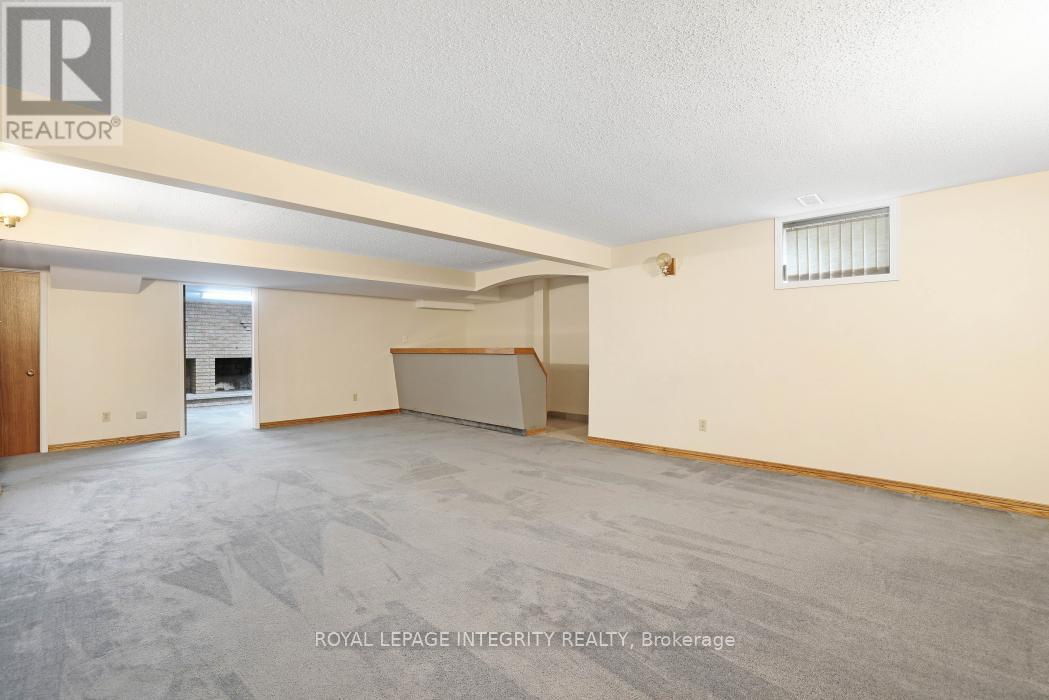 2291 Courtice Avenue E, Ottawa, Ontario  K1H 7G7 - Photo 34 - X12435805