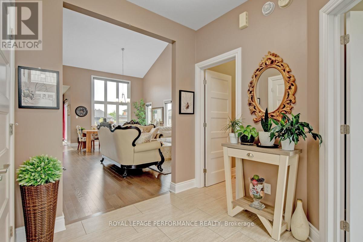 485 Bruges Street, Russell, Ontario  K0A 1W0 - Photo 3 - X12435807