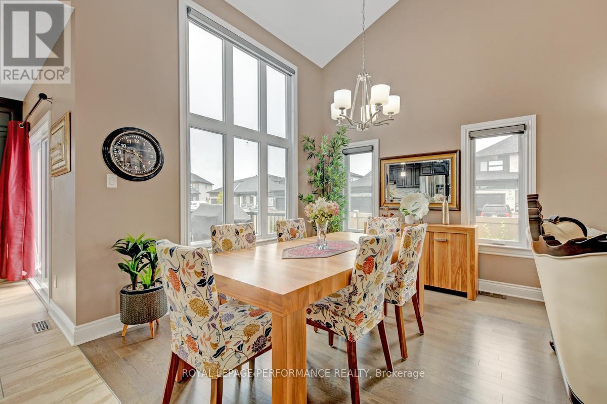 485 Bruges Street, Russell, Ontario  K0A 1W0 - Photo 9 - X12435807