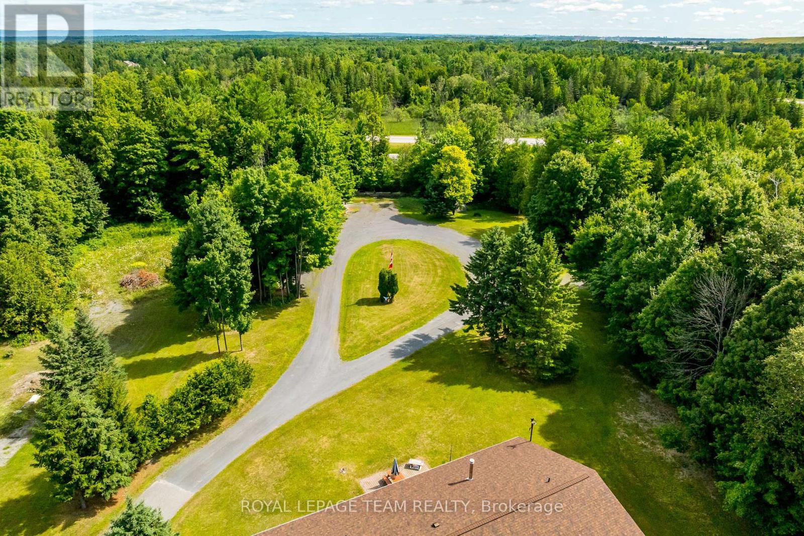 634 David Manchester Road, Ottawa, Ontario  K0A 1L0 - Photo 44 - X12435811