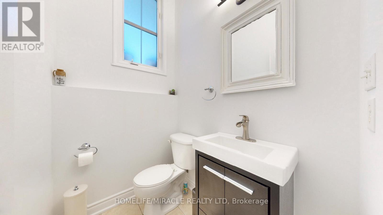 54 Dougherty Crescent, Whitchurch-Stouffville, Ontario  L4A 0A1 - Photo 13 - N12434378