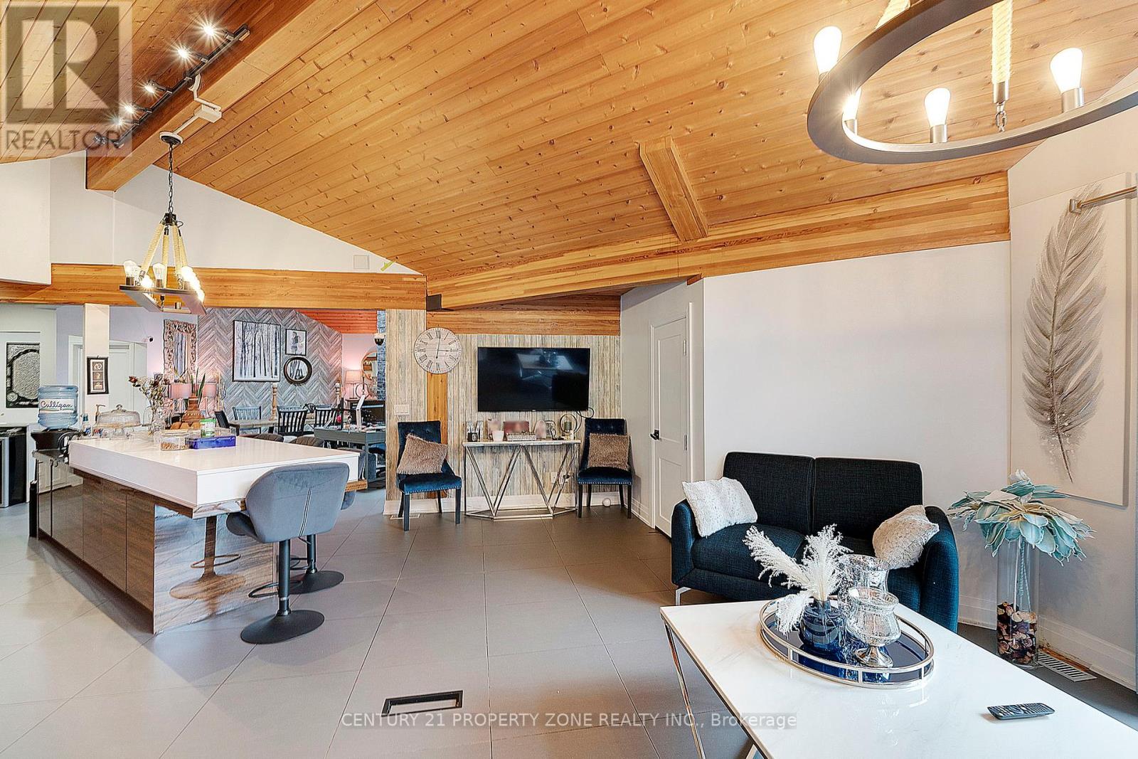 5814 Tenth Line, Erin, Ontario  N0B 1T0 - Photo 14 - X12415117