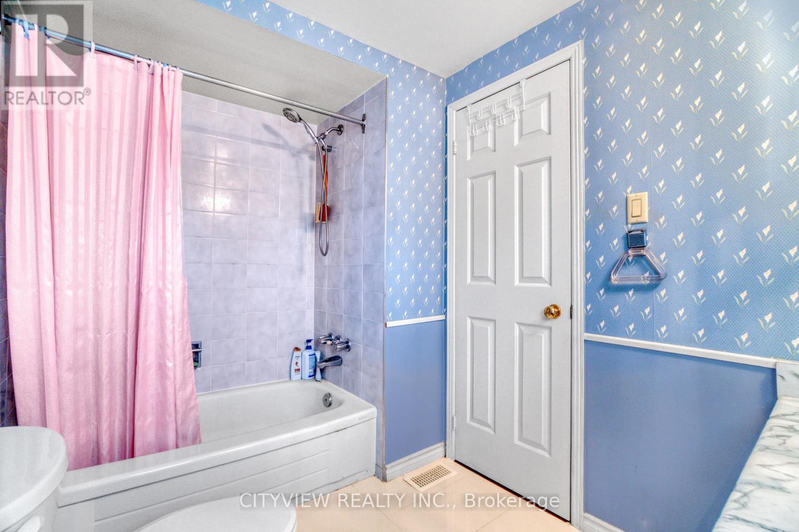 4165 Independence Avenue, Mississauga, Ontario  L4Z 2T6 - Photo 33 - W12435806
