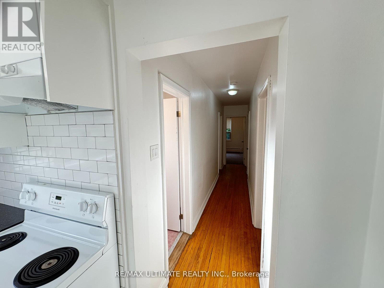 2 - 468 Ridelle Avenue, Toronto, Ontario  M6B 1K5 - Photo 12 - W12435810