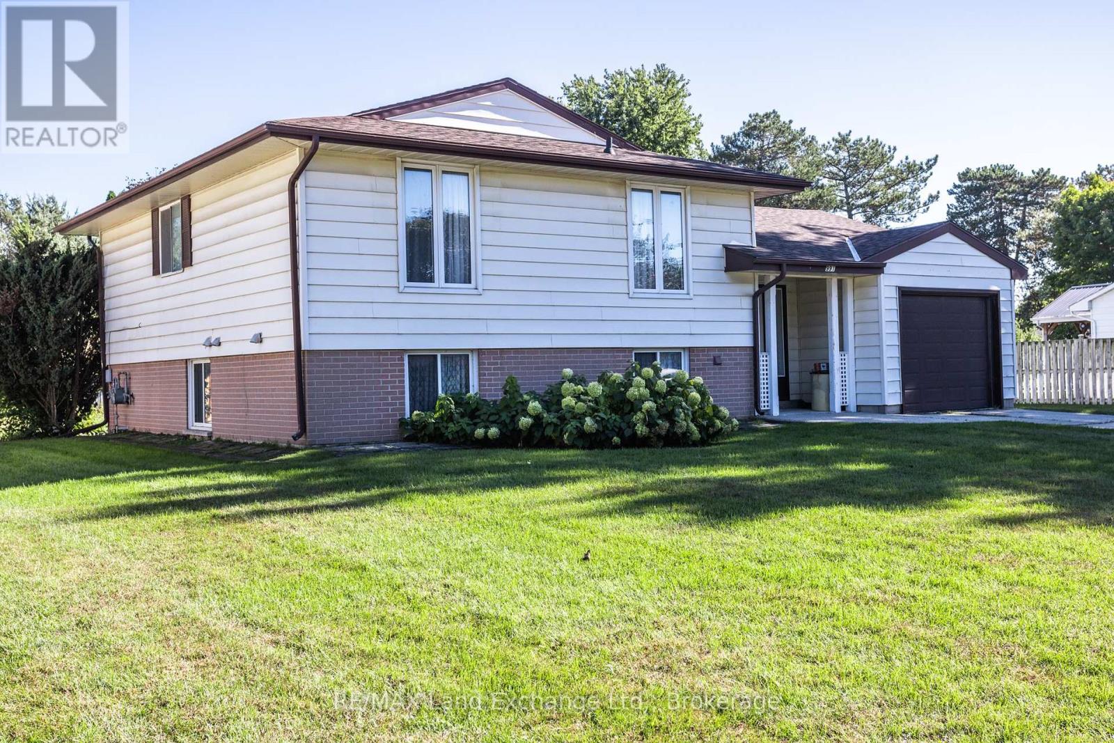 991 BRICKER STREET N, Saugeen Shores, Ontario