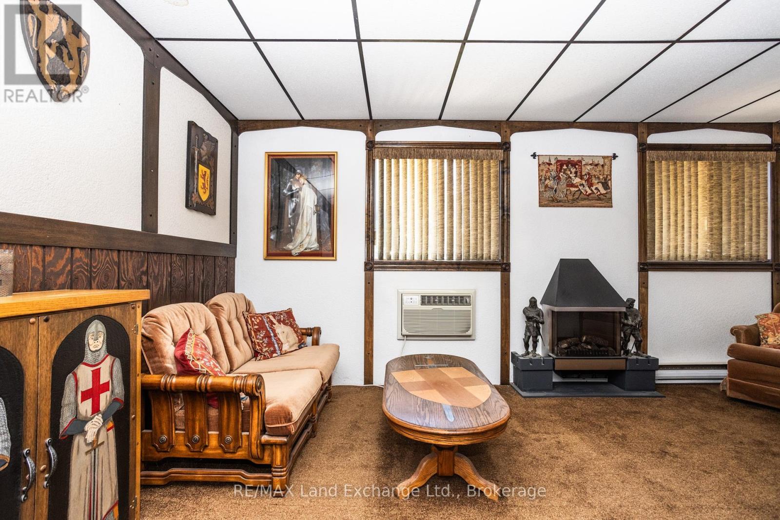 991 Bricker Street N, Saugeen Shores, Ontario  N0H 2C3 - Photo 10 - X12435821