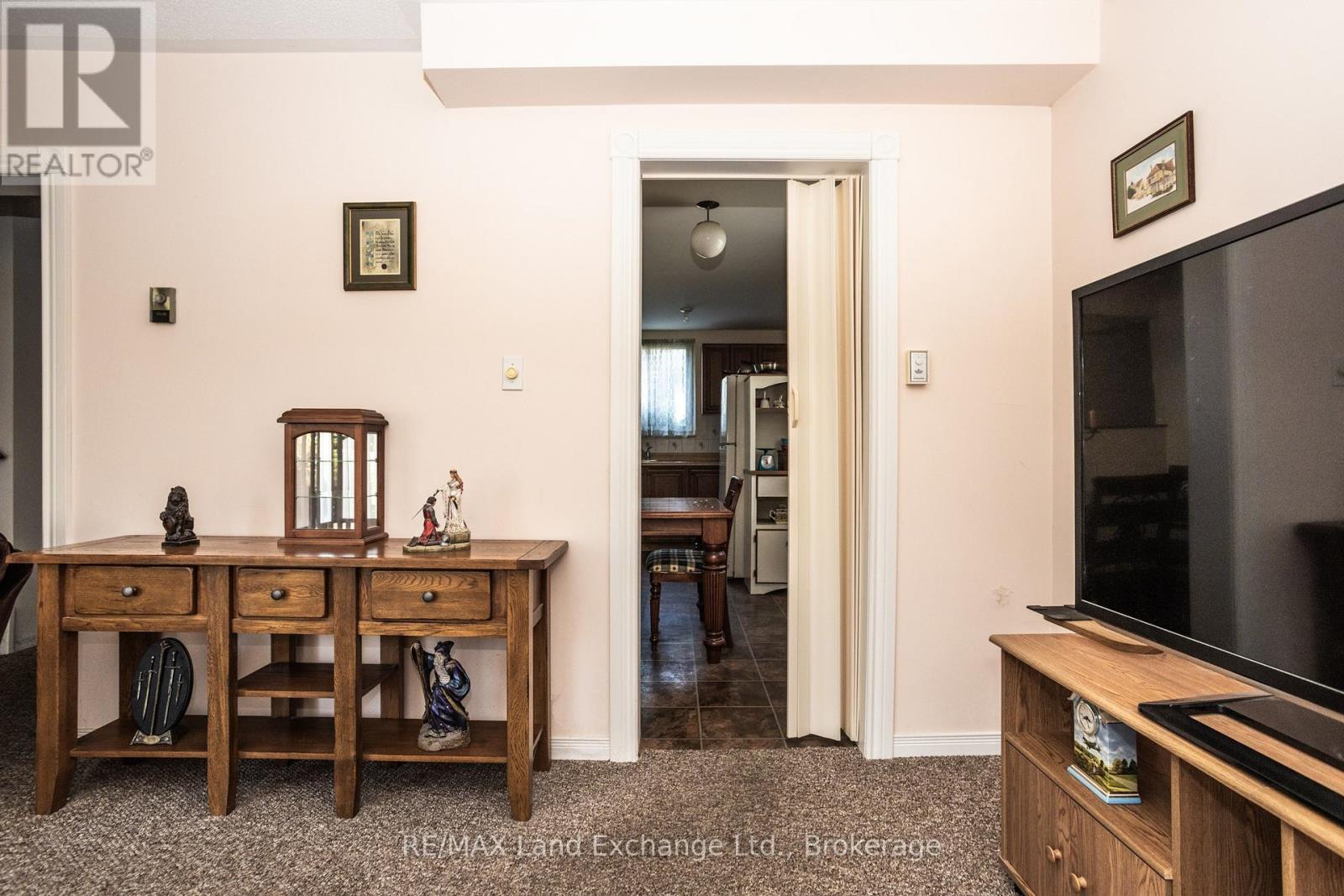 991 Bricker Street N, Saugeen Shores, Ontario  N0H 2C3 - Photo 23 - X12435821