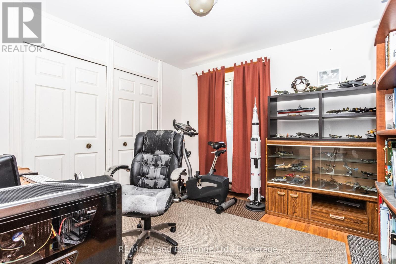 991 Bricker Street N, Saugeen Shores, Ontario  N0H 2C3 - Photo 48 - X12435821