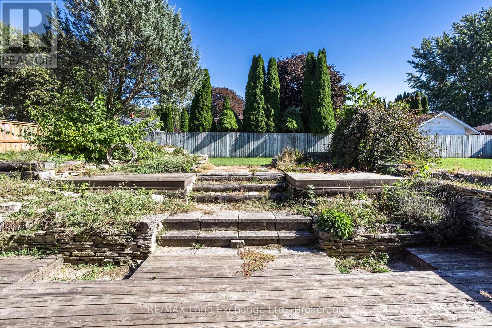 991 Bricker Street N, Saugeen Shores, Ontario  N0H 2C3 - Photo 6 - X12435821
