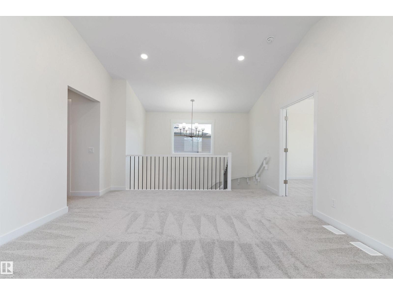 7181 177a Ave Nw, Edmonton, Alberta  T5Z 0T8 - Photo 23 - E4459399