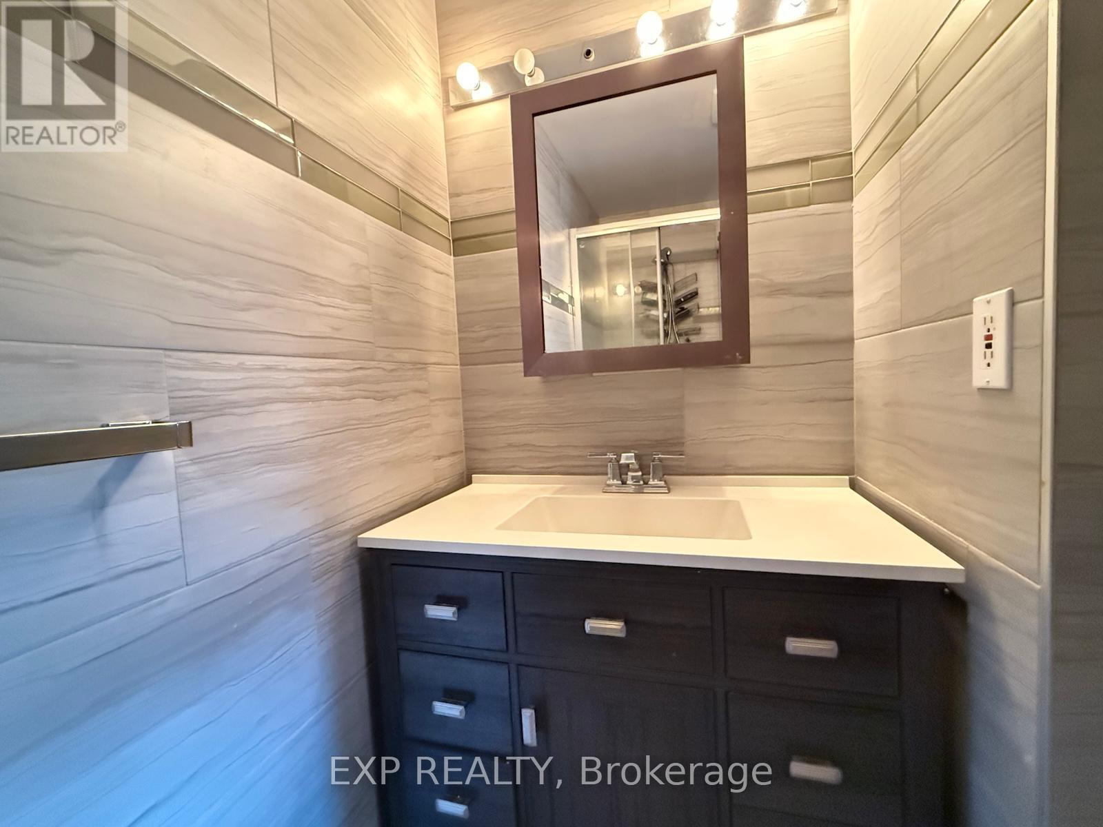 702 - 960 Teron Road, Ottawa, Ontario  K2K 2B6 - Photo 14 - X12435812