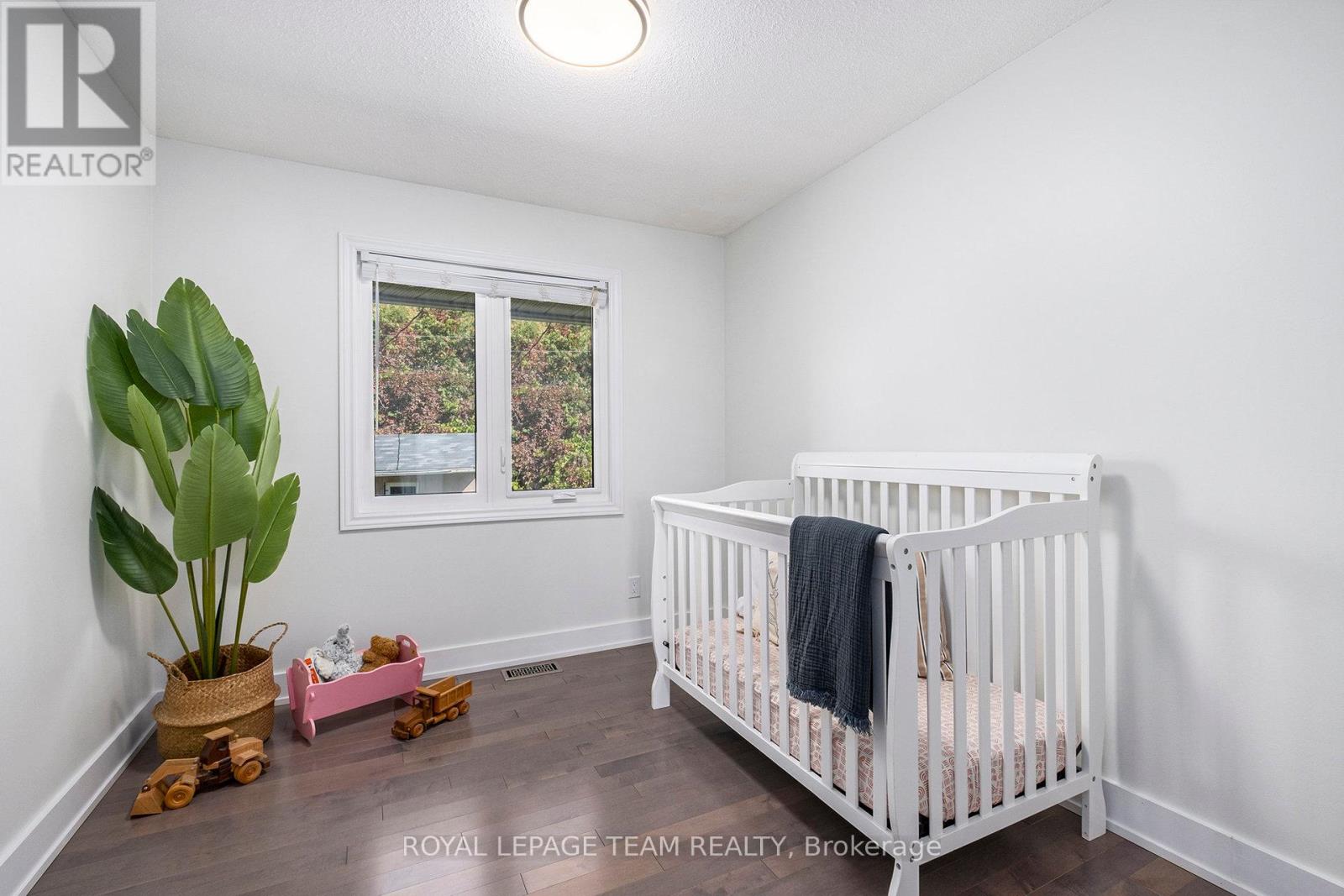 13 Pritchard Drive, Ottawa, Ontario  K2G 1B2 - Photo 12 - X12435825