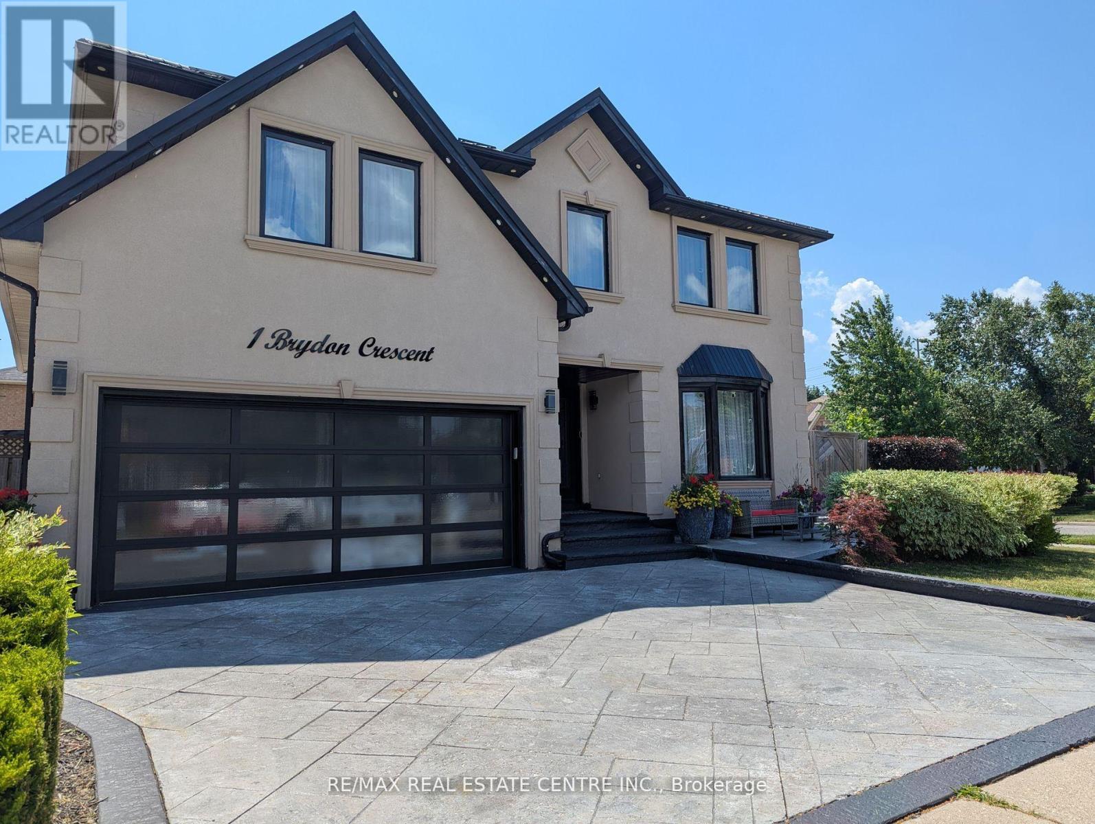 1 Brydon Crescent, Brampton, Ontario  L6X 3H5 - Photo 1 - W12433599