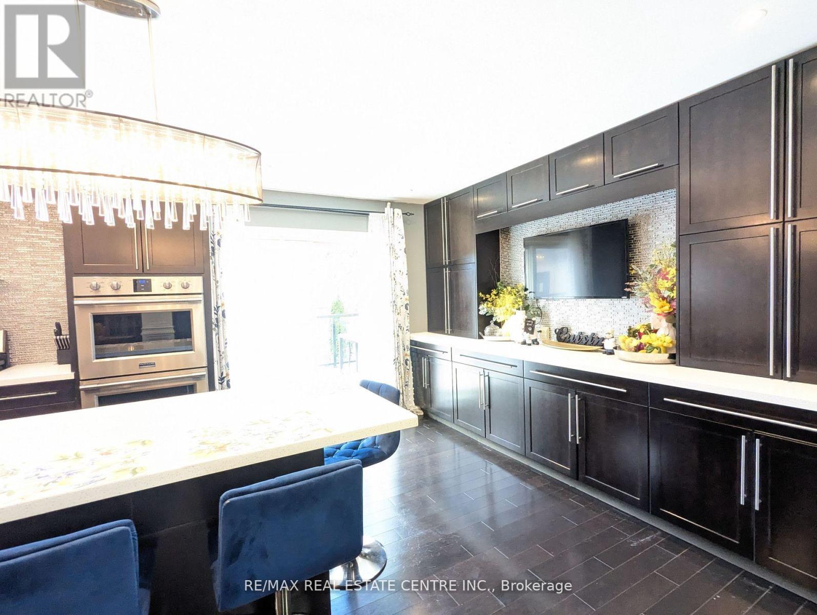 1 Brydon Crescent, Brampton, Ontario  L6X 3H5 - Photo 19 - W12433599