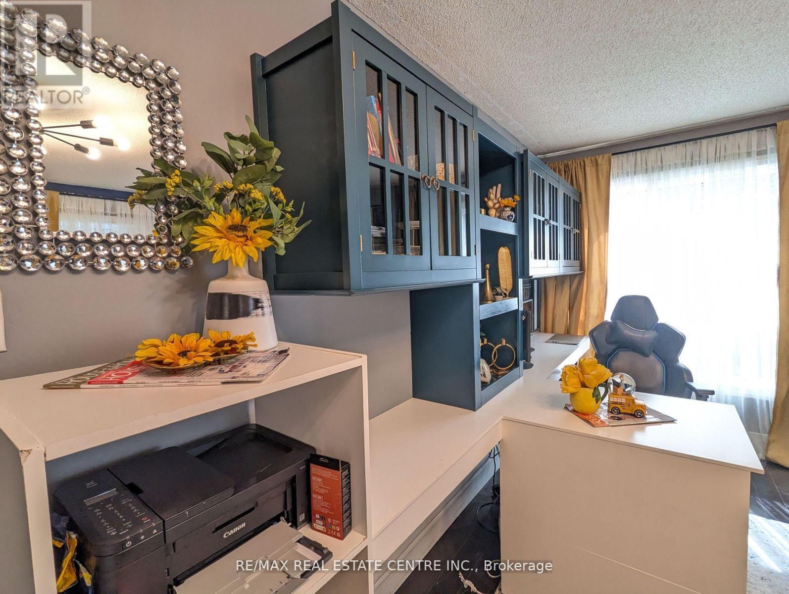 1 Brydon Crescent, Brampton, Ontario  L6X 3H5 - Photo 22 - W12433599