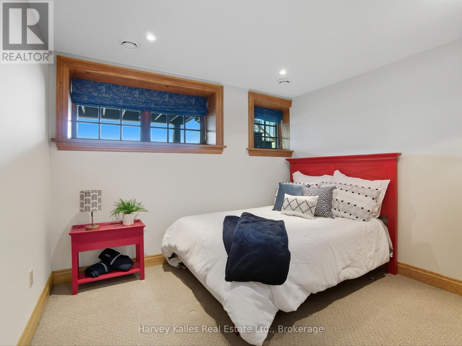 5 Leaside Street, Kawartha Lakes, Ontario  K0M 1G0 - Photo 17 - X12435151