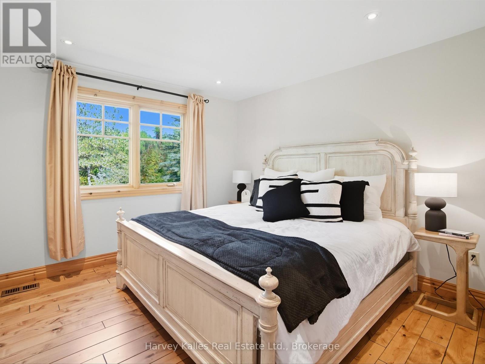 5 Leaside Street, Kawartha Lakes, Ontario  K0M 1G0 - Photo 15 - X12435151