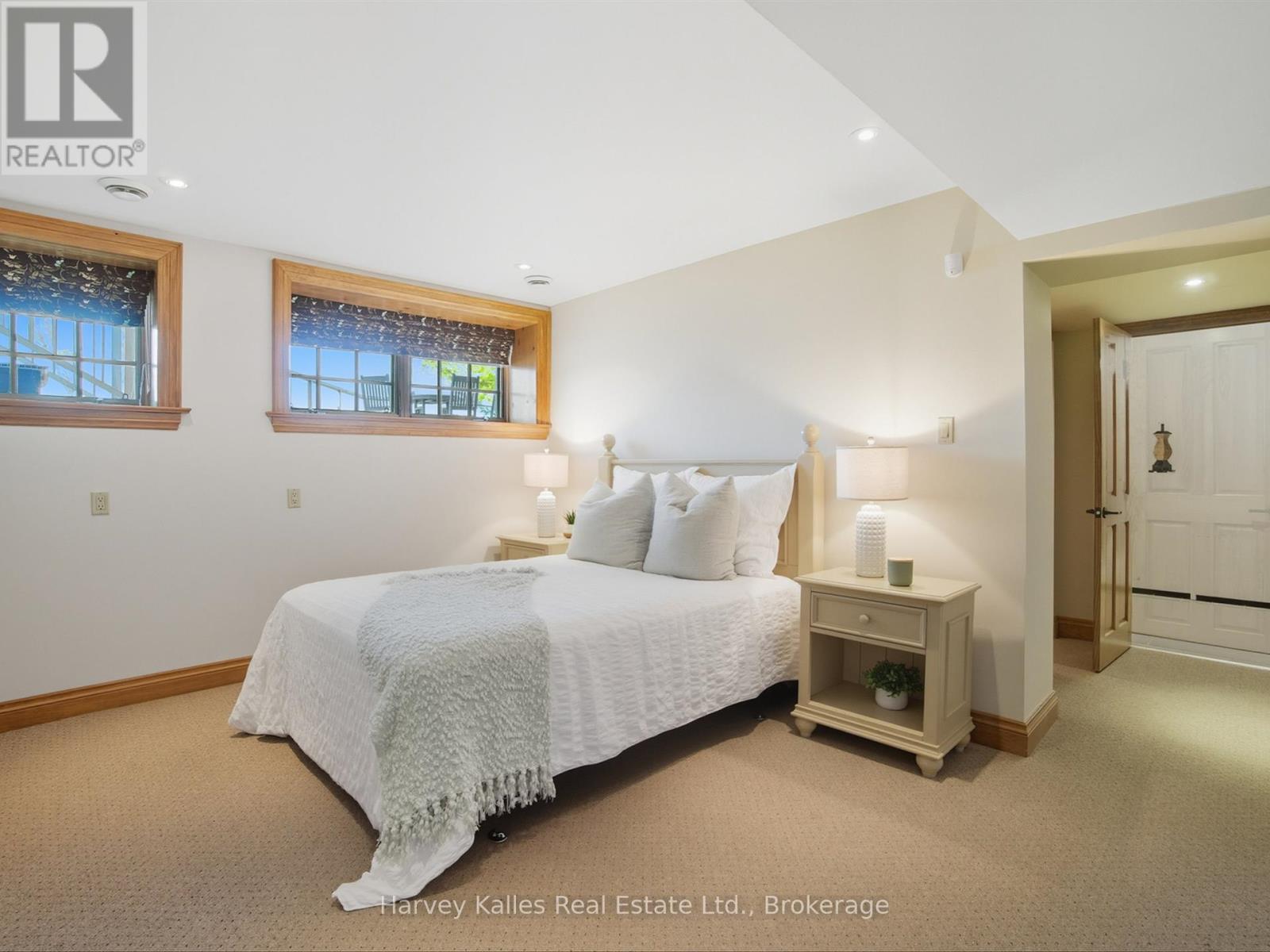 5 Leaside Street, Kawartha Lakes, Ontario  K0M 1G0 - Photo 16 - X12435151