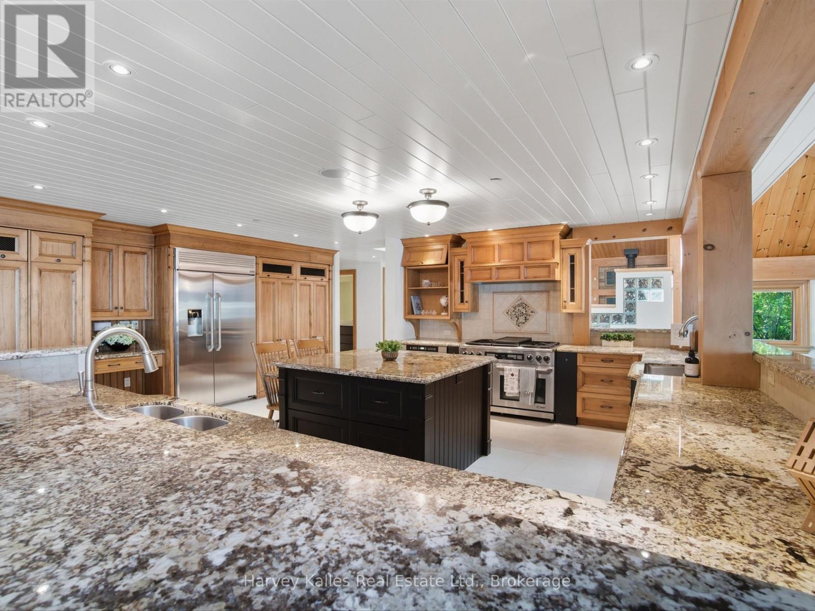 5 Leaside Street, Kawartha Lakes, Ontario  K0M 1G0 - Photo 8 - X12435151