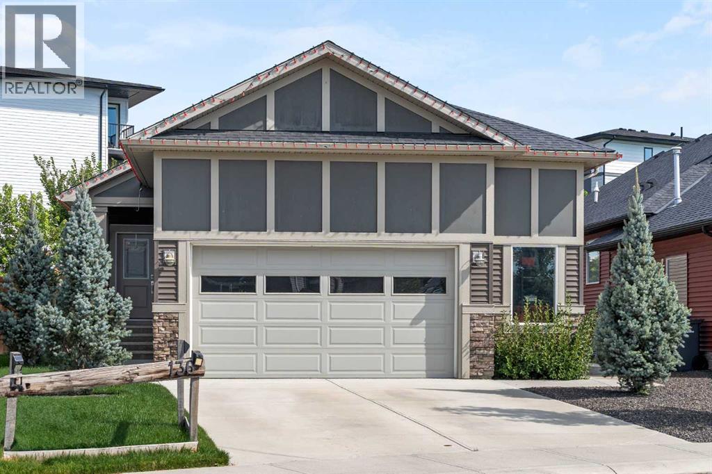 136 Drake Landing Gardens, Okotoks, Alberta  T1S 0H1 - Photo 2 - A2250462