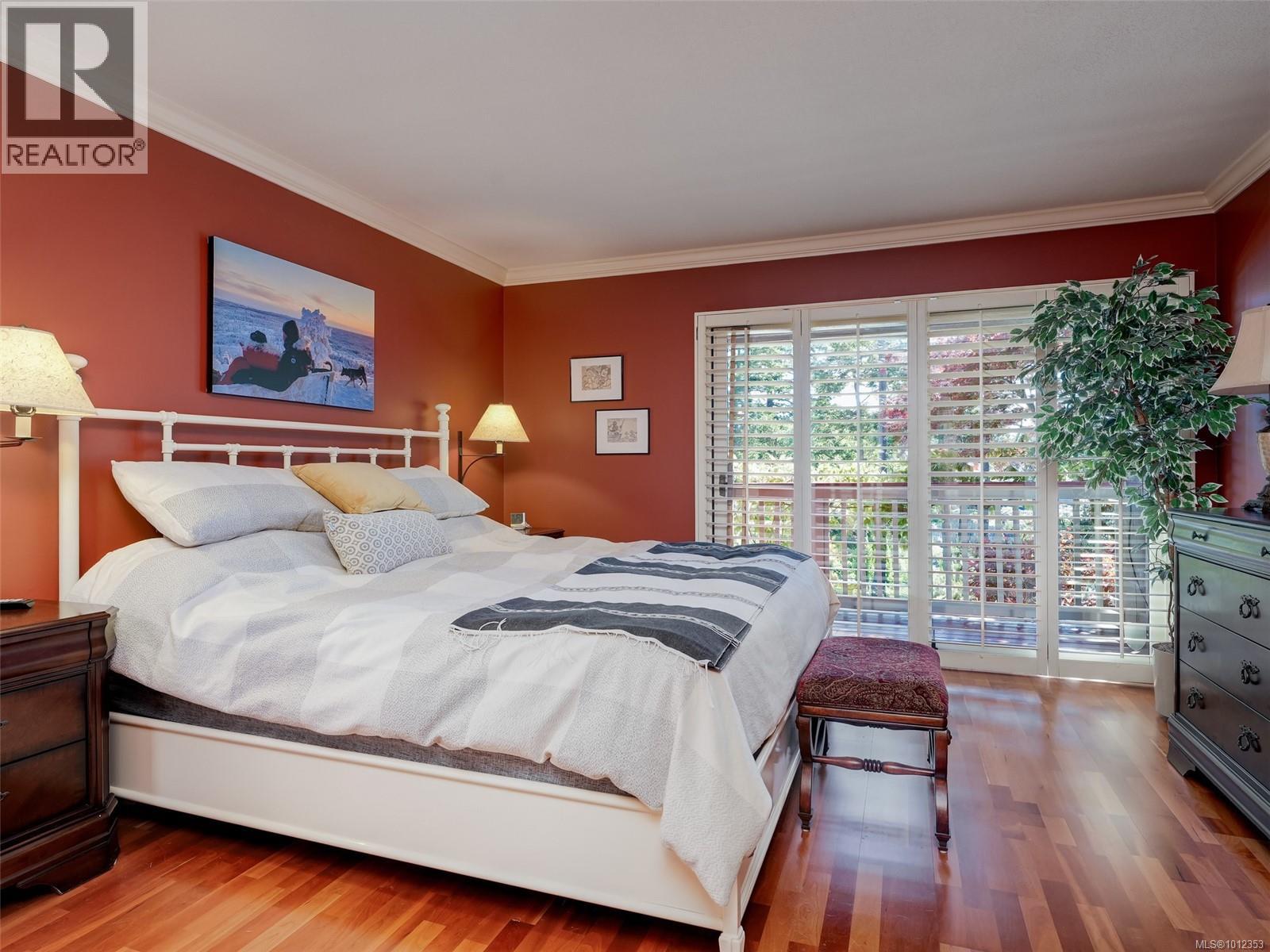 442 Grafton St, Esquimalt, British Columbia  V9A 6S3 - Photo 13 - 1012353