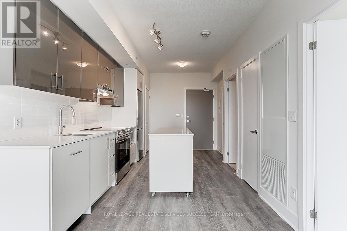 1710 - 188 Fairview Mall Drive, Toronto, Ontario  M2J 0H7 - Photo 6 - C12435819