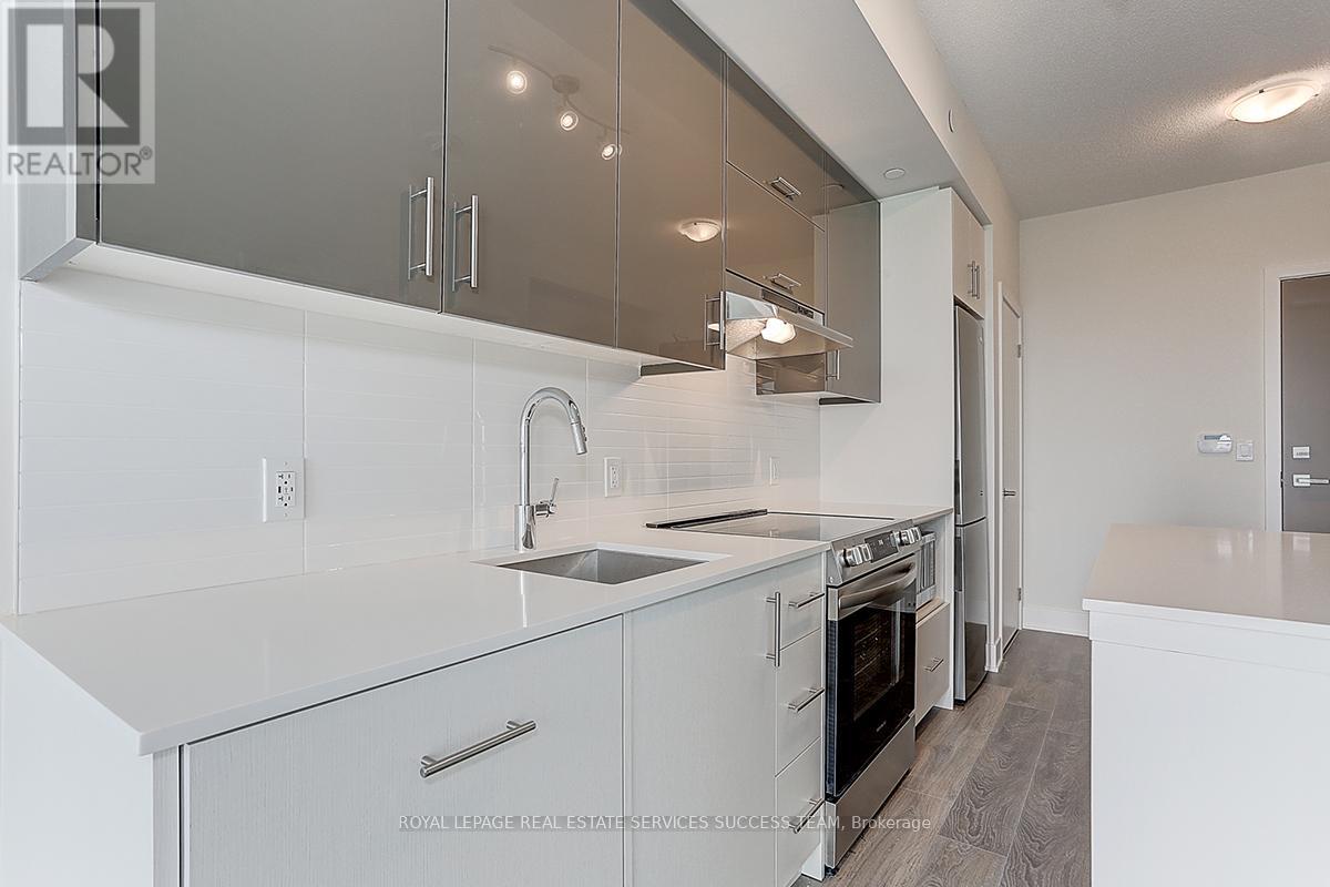 1710 - 188 Fairview Mall Drive, Toronto, Ontario  M2J 0H7 - Photo 7 - C12435819