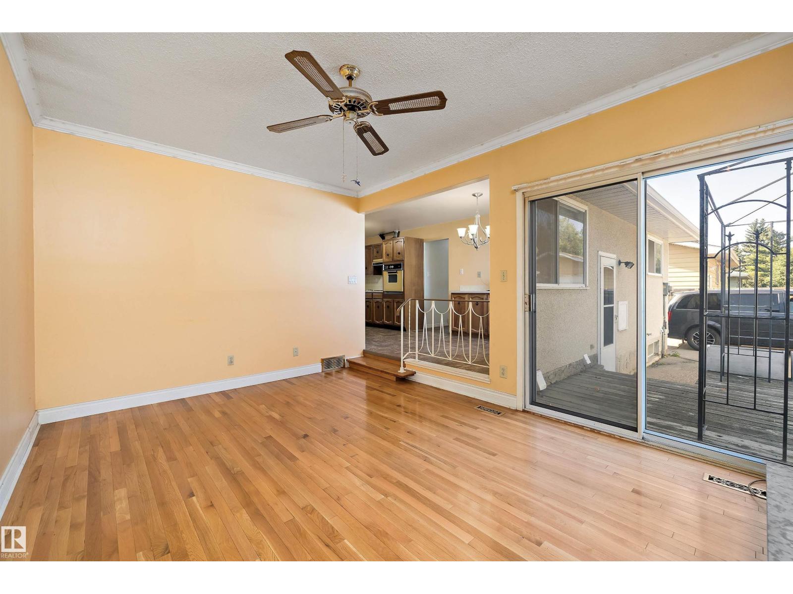 11 Main Bv, Sherwood Park, Alberta  T8A 3T2 - Photo 13 - E4460145