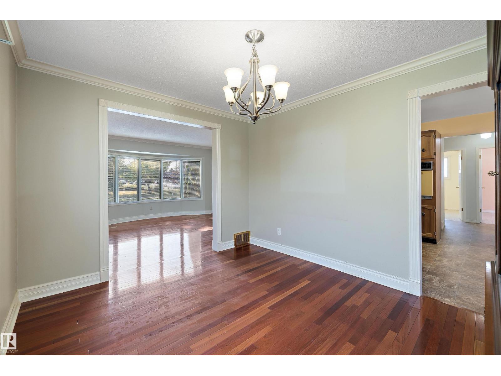 11 Main Bv, Sherwood Park, Alberta  T8A 3T2 - Photo 8 - E4460145