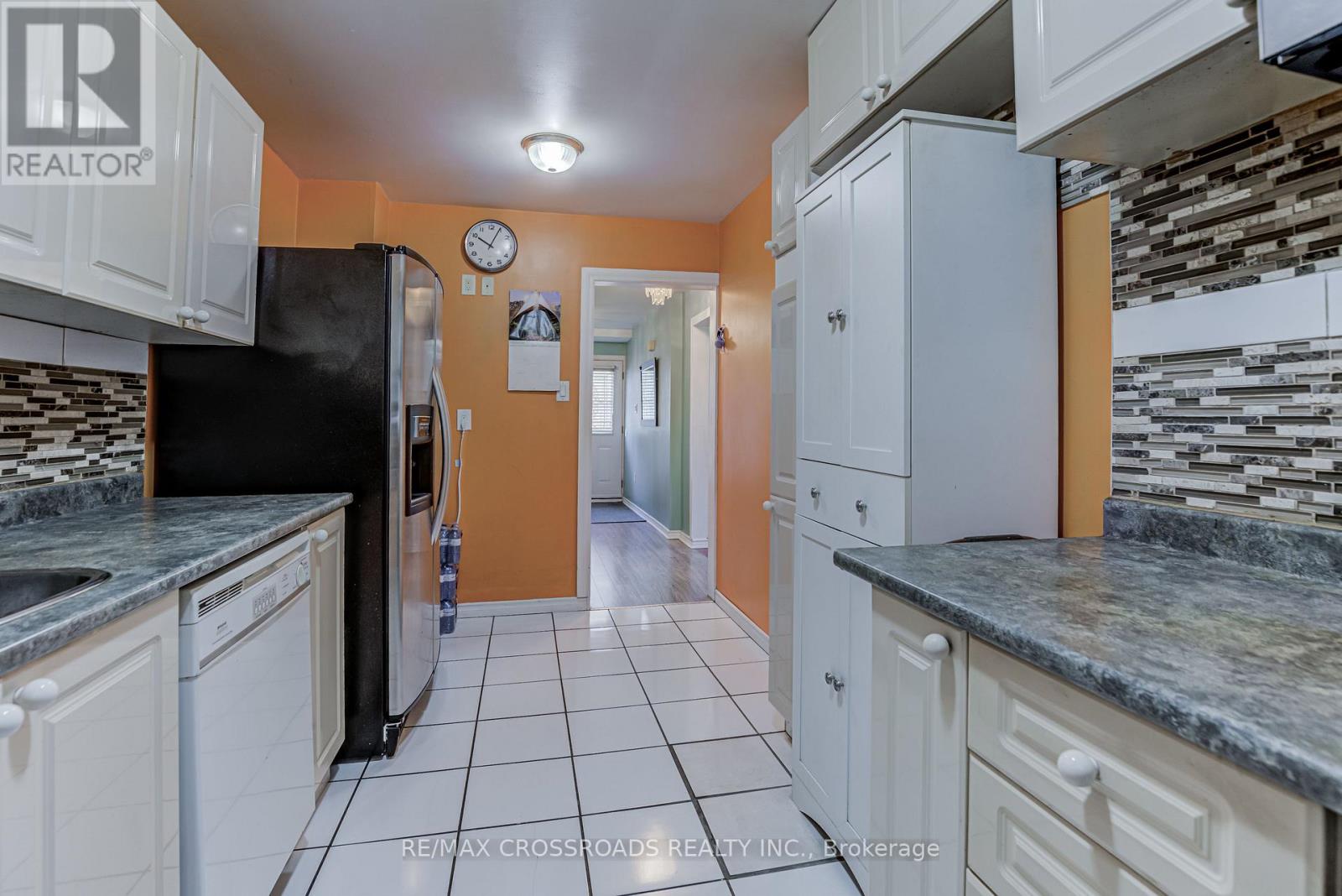 15 Lowry Square, Toronto, Ontario  M1B 1N7 - Photo 10 - E12435817