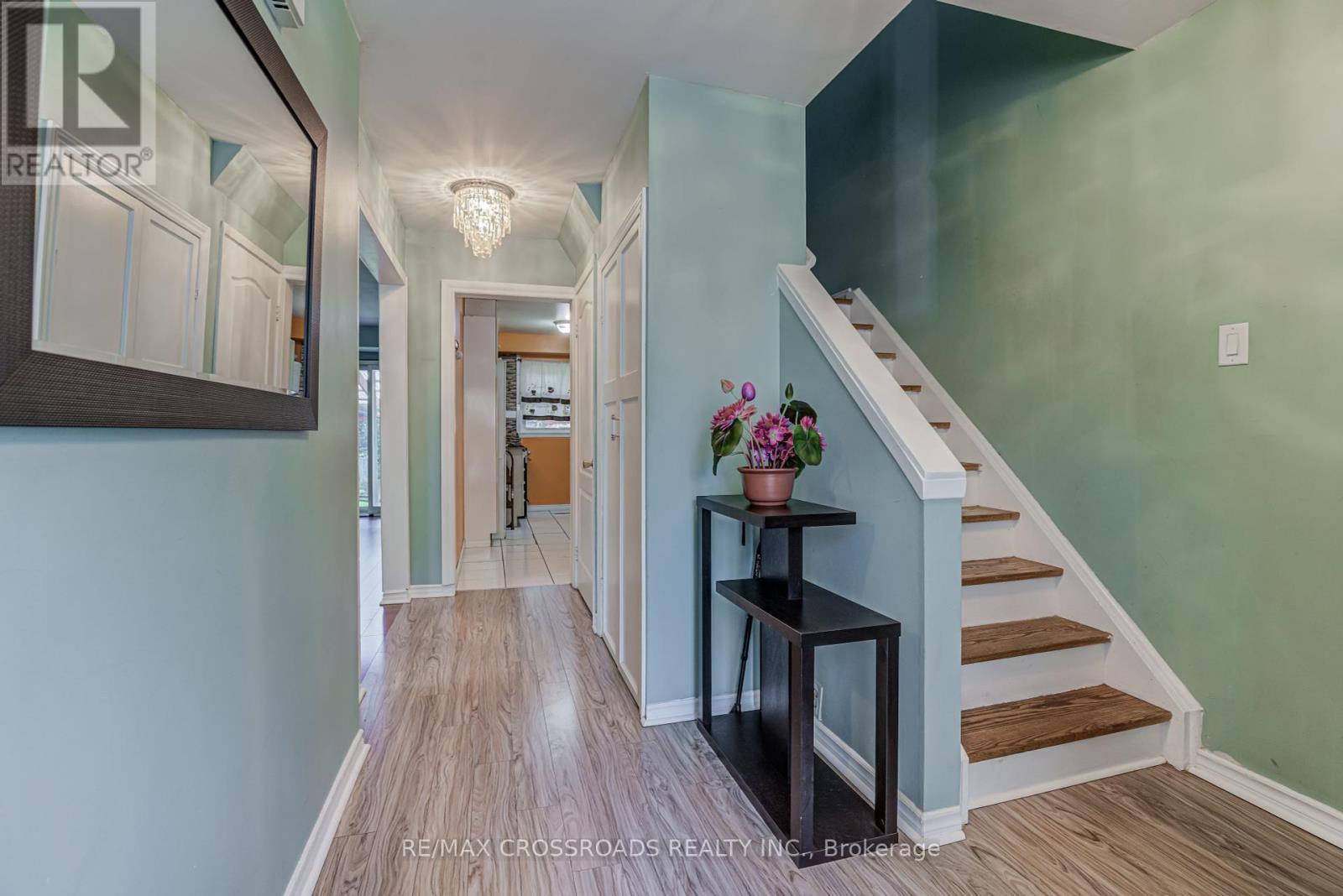15 Lowry Square, Toronto, Ontario  M1B 1N7 - Photo 3 - E12435817
