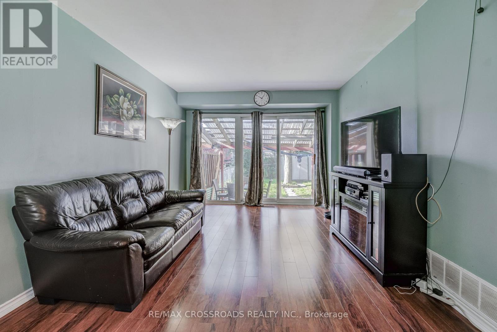 15 Lowry Square, Toronto, Ontario  M1B 1N7 - Photo 7 - E12435817