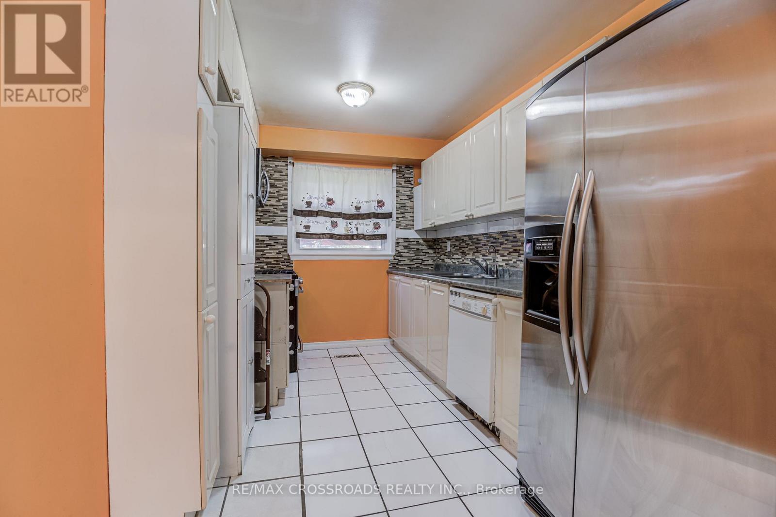 15 Lowry Square, Toronto, Ontario  M1B 1N7 - Photo 8 - E12435817