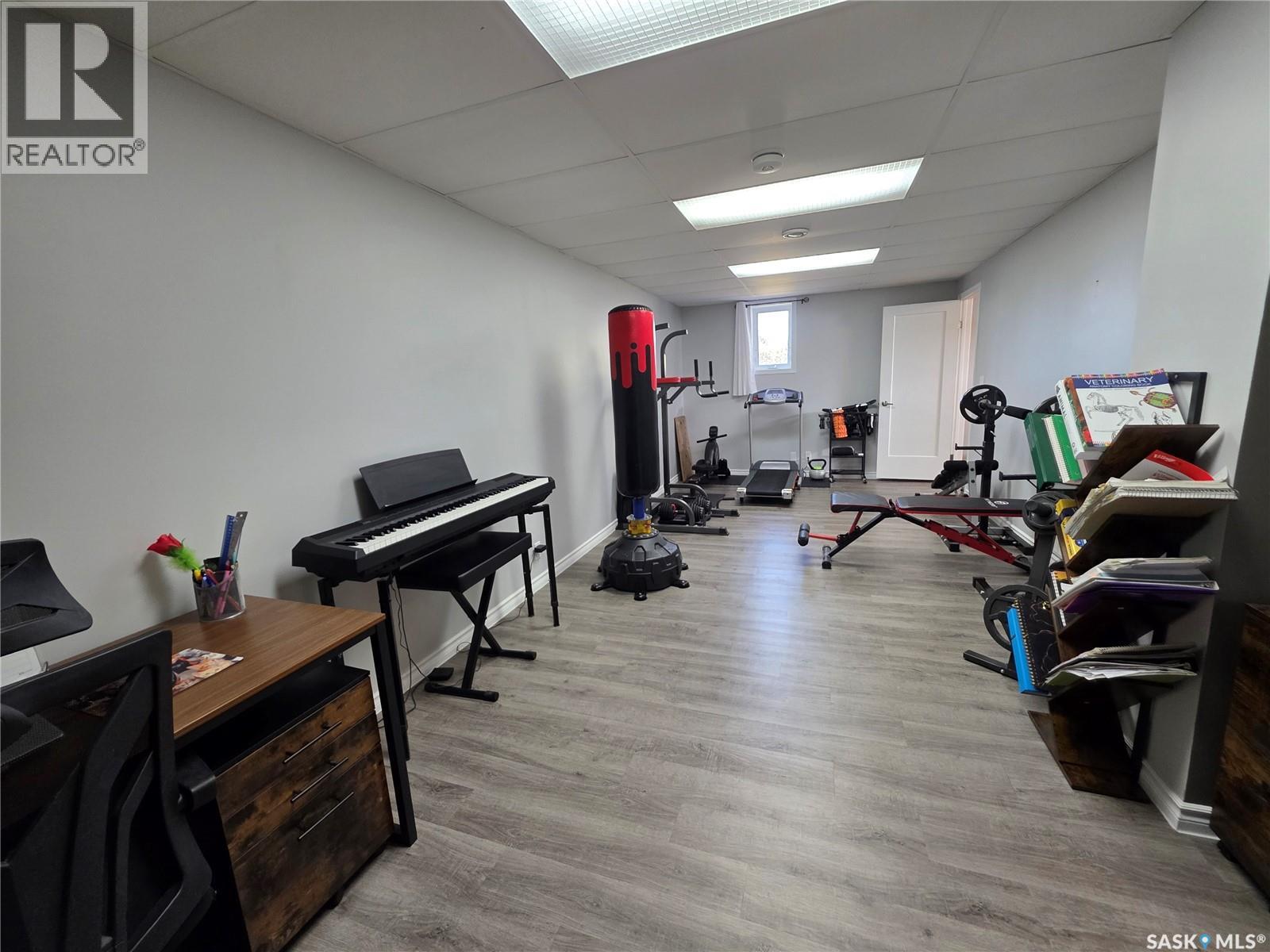 601 4th Avenue Nw, Swift Current, Saskatchewan  S9H 0V7 - Photo 21 - SK019720