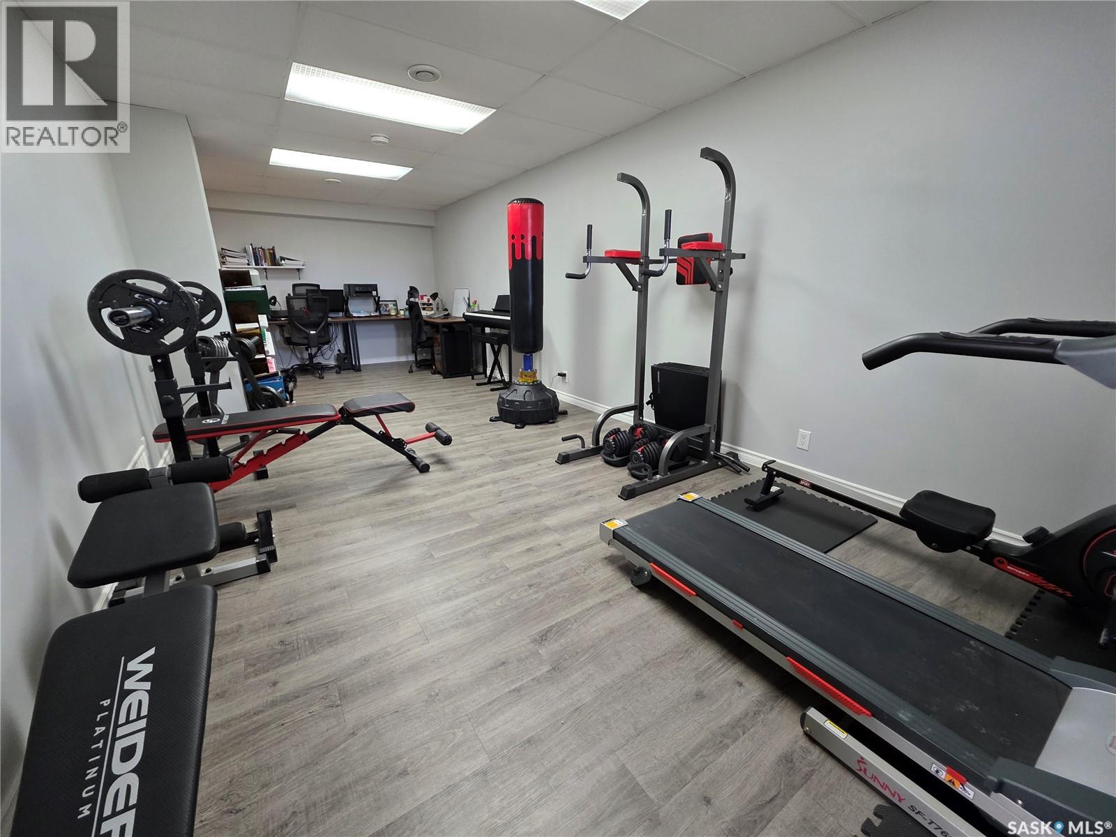 601 4th Avenue Nw, Swift Current, Saskatchewan  S9H 0V7 - Photo 22 - SK019720