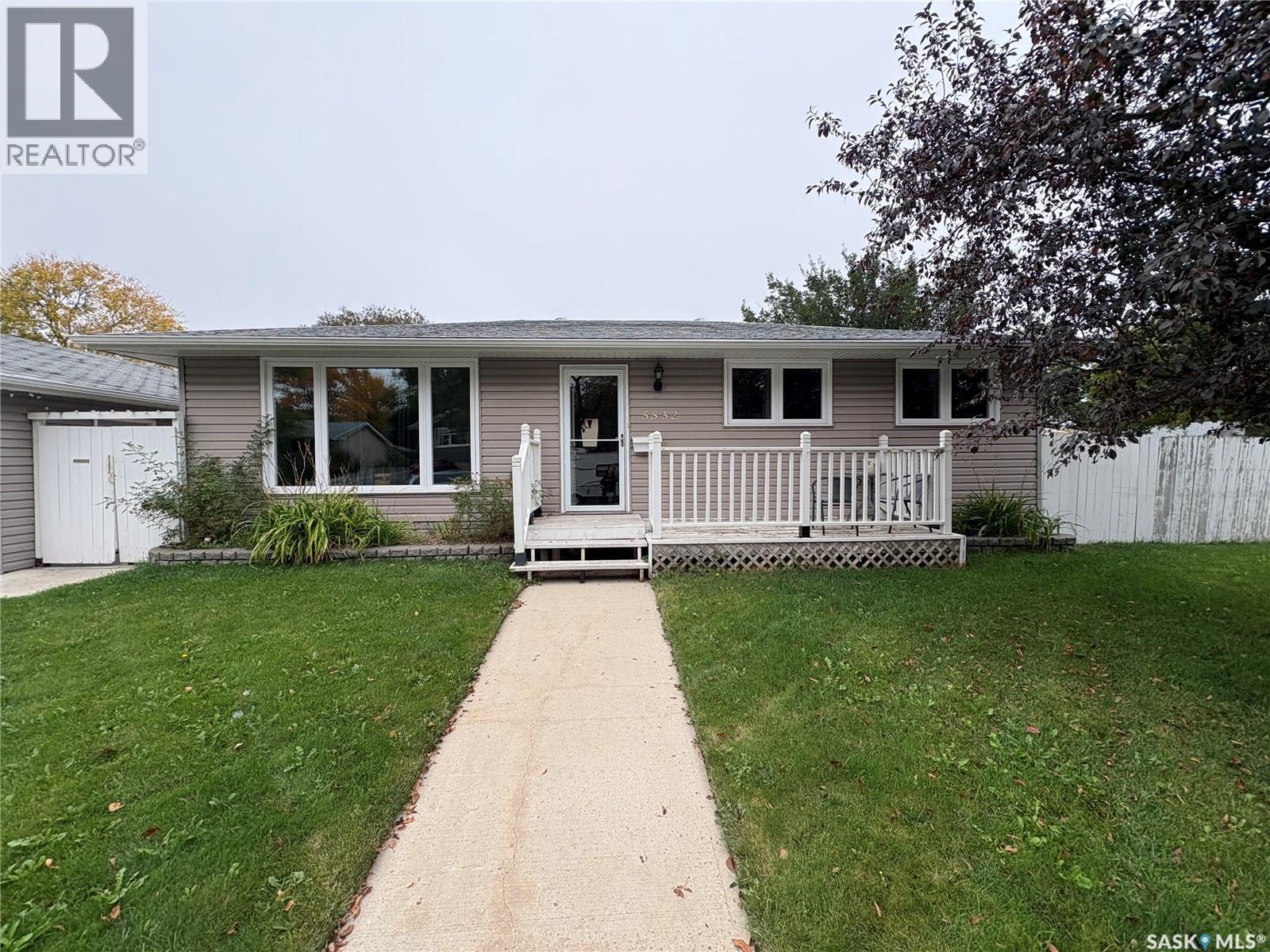 5532 2nd Avenue N, Regina, Saskatchewan  S4R 5M5 - Photo 2 - SK019551