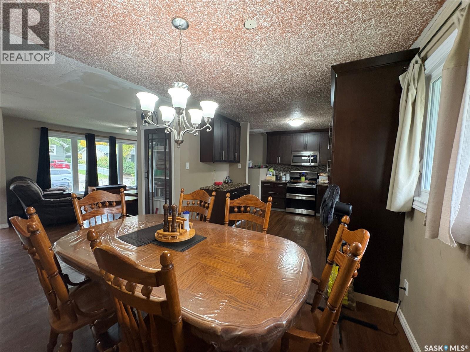 5532 2nd Avenue N, Regina, Saskatchewan  S4R 5M5 - Photo 5 - SK019551