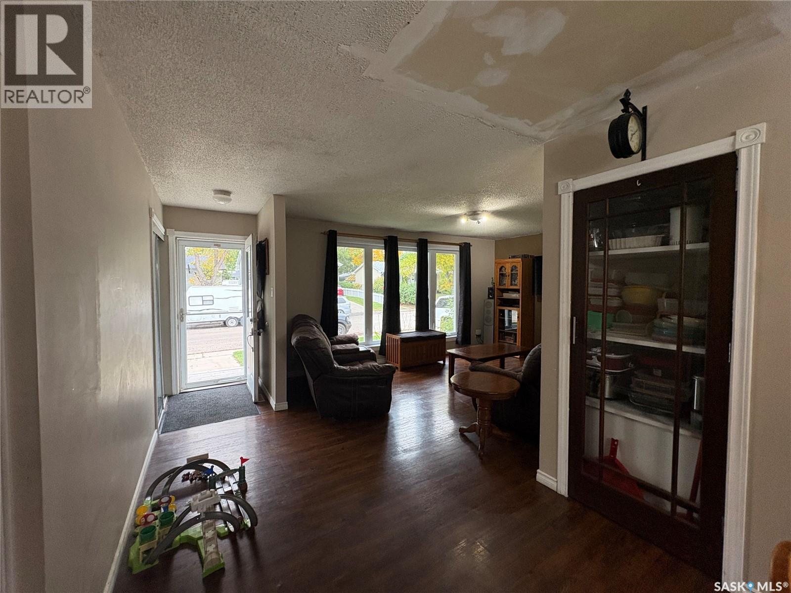 5532 2nd Avenue N, Regina, Saskatchewan  S4R 5M5 - Photo 6 - SK019551