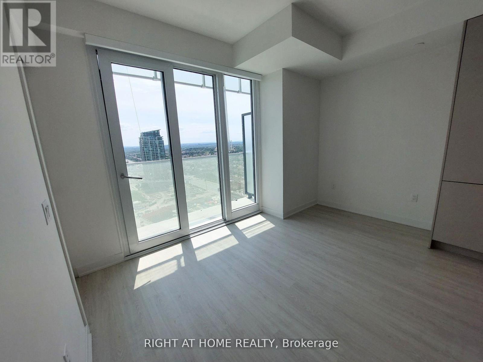 2410 - 3883 Quartz Road, Mississauga, Ontario  L5B 0M4 - Photo 4 - W12435796