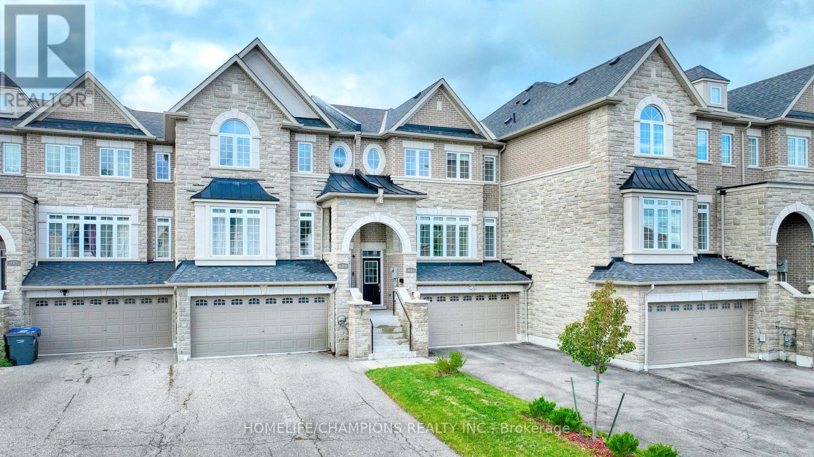 487 Briggs Court, Mississauga, Ontario  L5W 0C6 - Photo 11 - W12433515