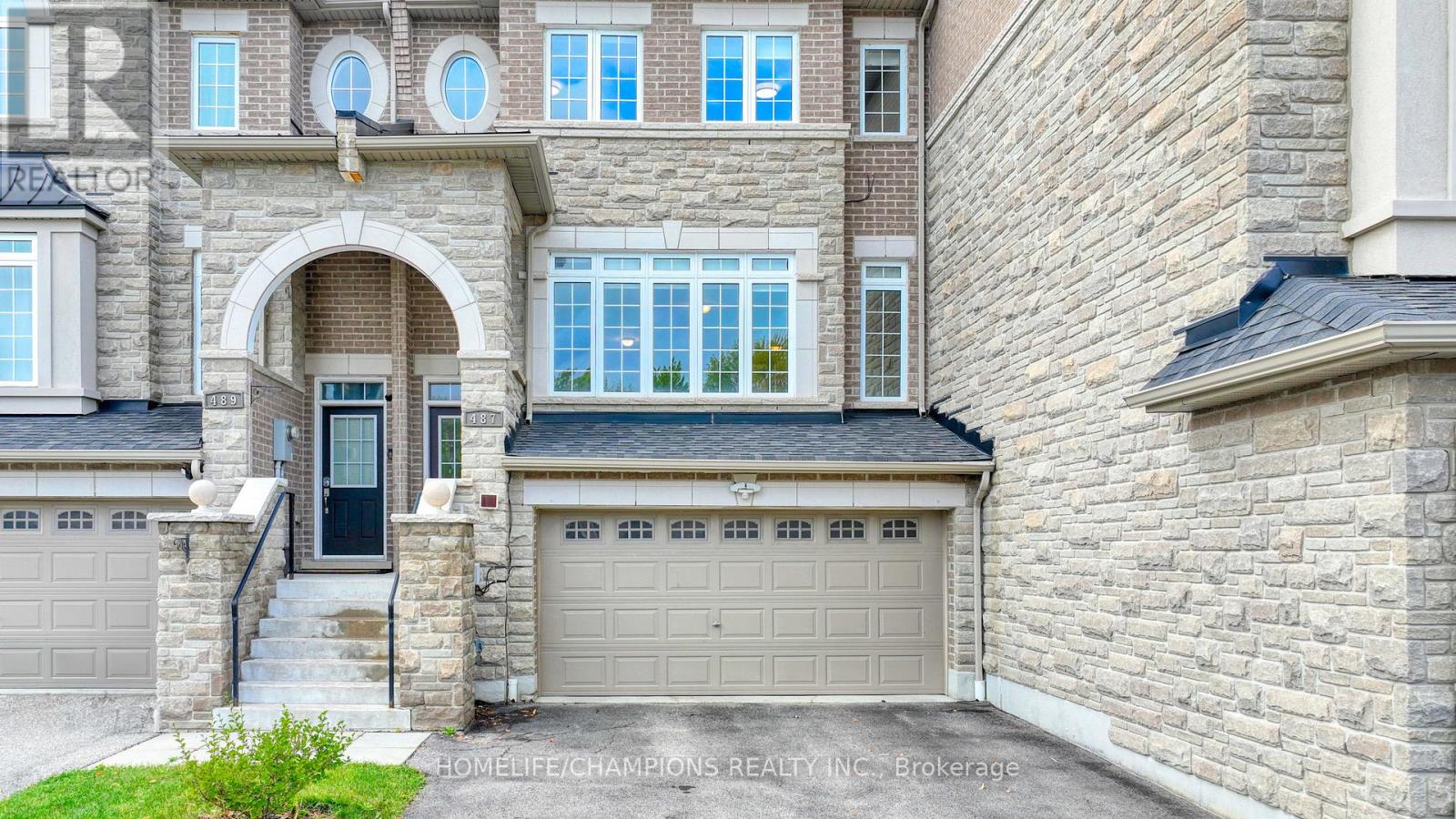 487 Briggs Court, Mississauga, Ontario  L5W 0C6 - Photo 42 - W12433515
