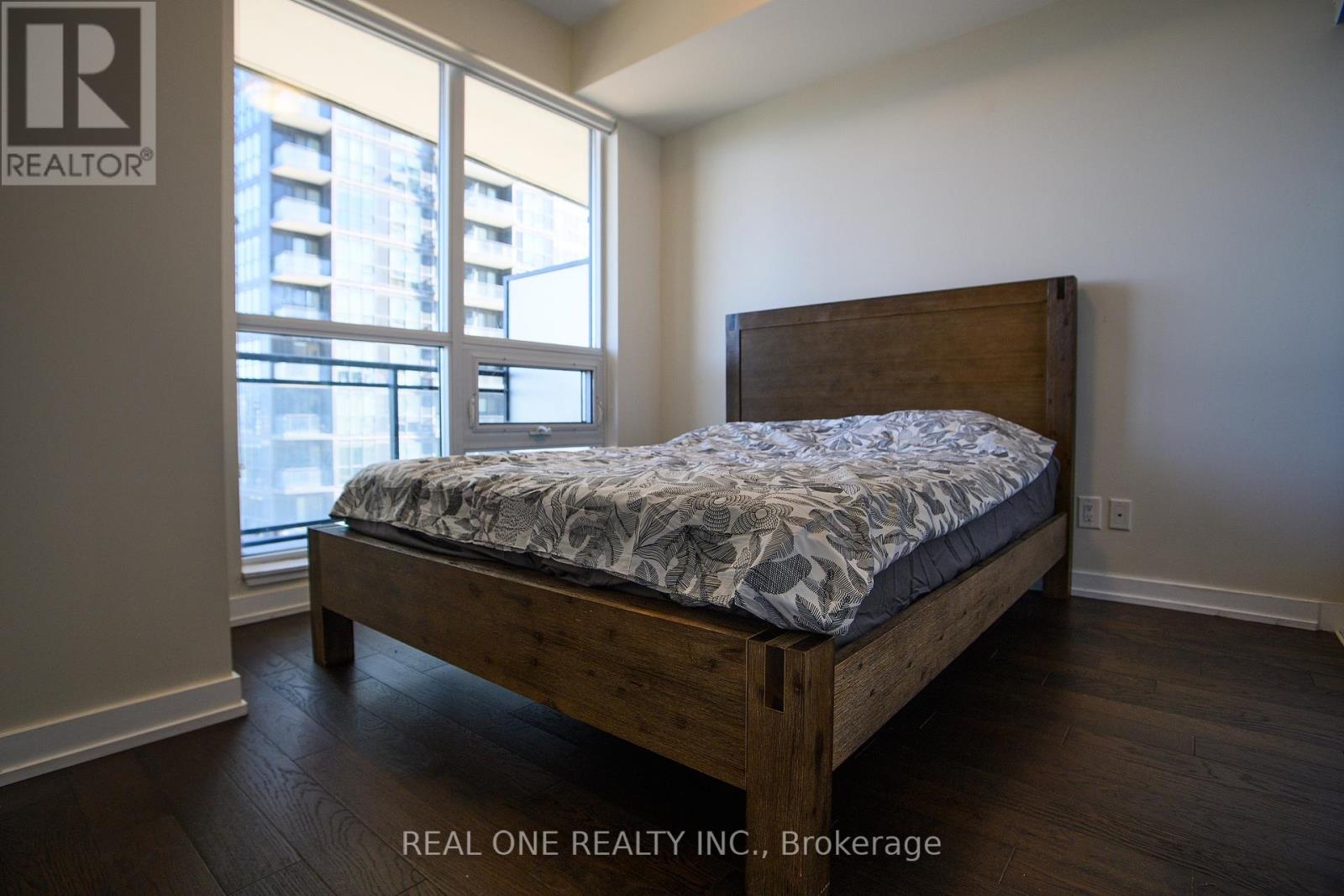 1410 - 510 Curran Place, Mississauga, Ontario  L5B 0J8 - Photo 14 - W12435826