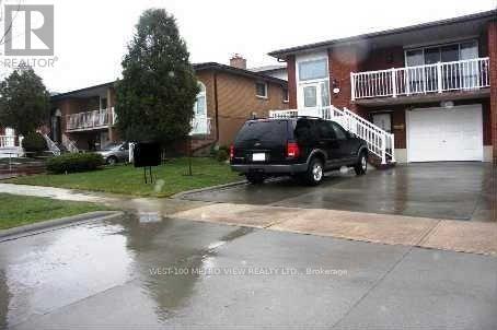 3948 Midhurst Lane, Mississauga, Ontario  L4Z 1C7 - Photo 1 - W12435836