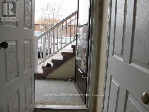 3948 Midhurst Lane, Mississauga, Ontario  L4Z 1C7 - Photo 20 - W12435836