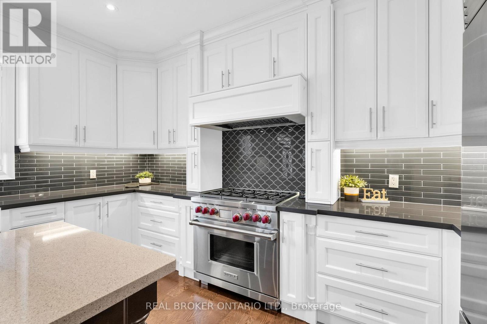 35 Ketchum Street, Mono, Ontario  L9W 6T4 - Photo 14 - X12409825