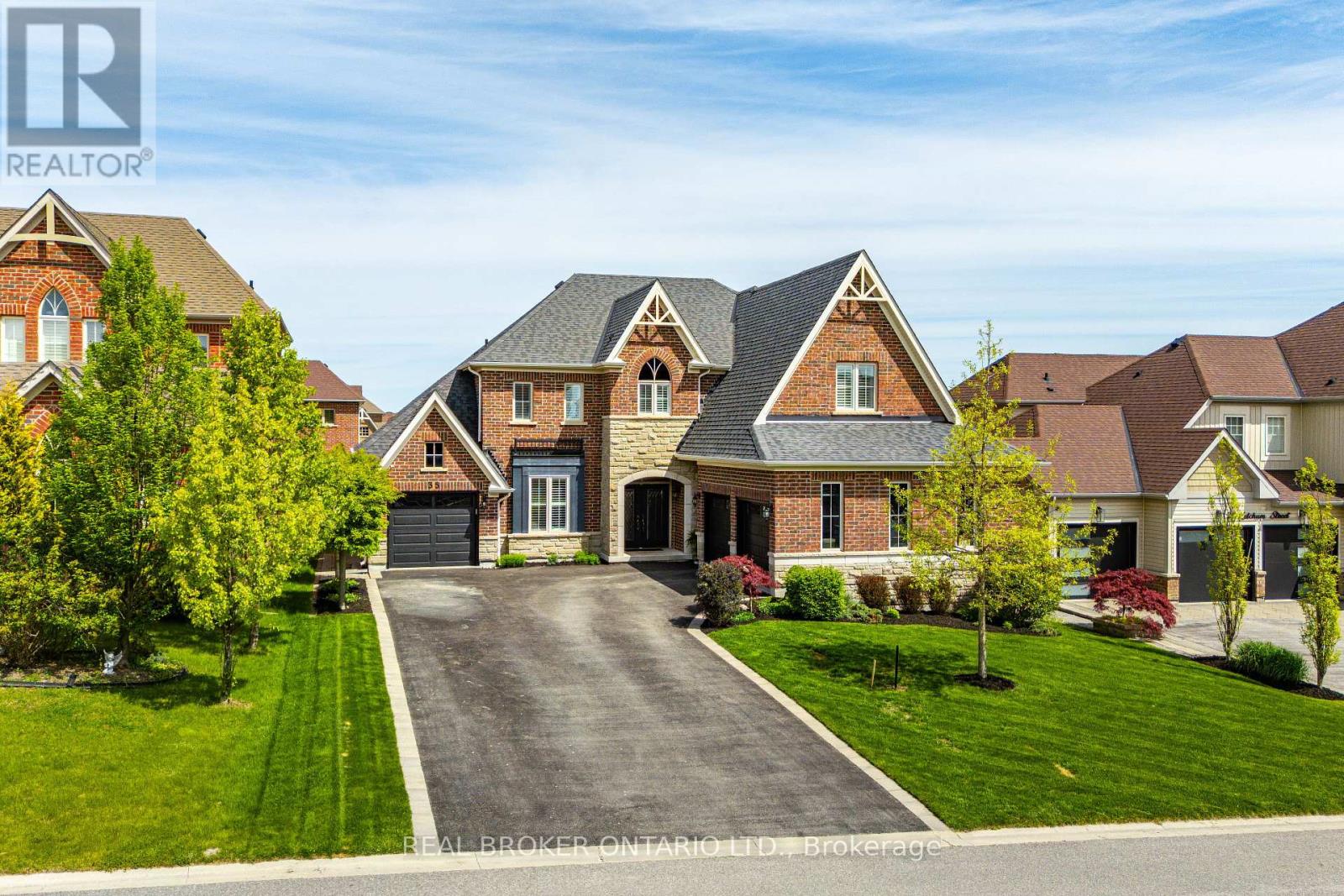 35 Ketchum Street, Mono, Ontario  L9W 6T4 - Photo 2 - X12409825